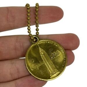 VTG Empire State World's Famous Building Keychain | Gold Tone Medallion Souvenir